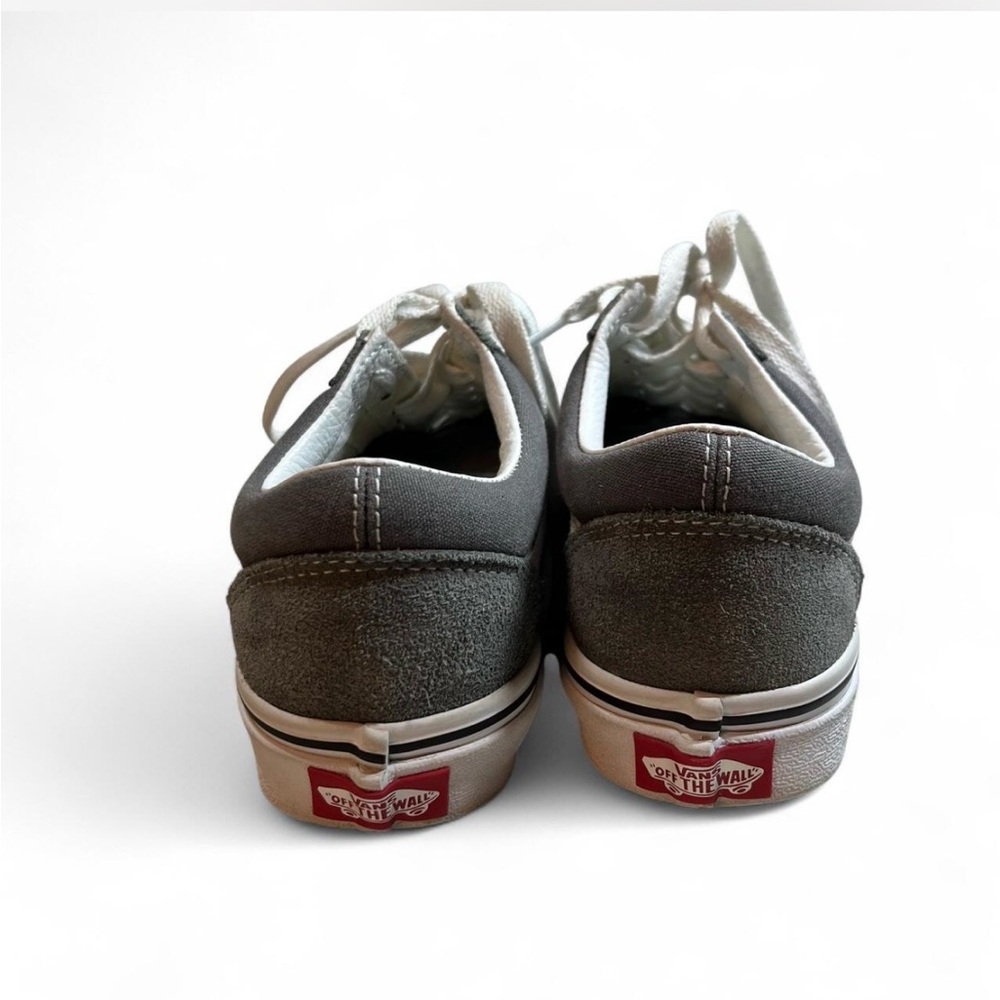 Vans Classic Grey and White Low-Tops - Picture 3 of 8
